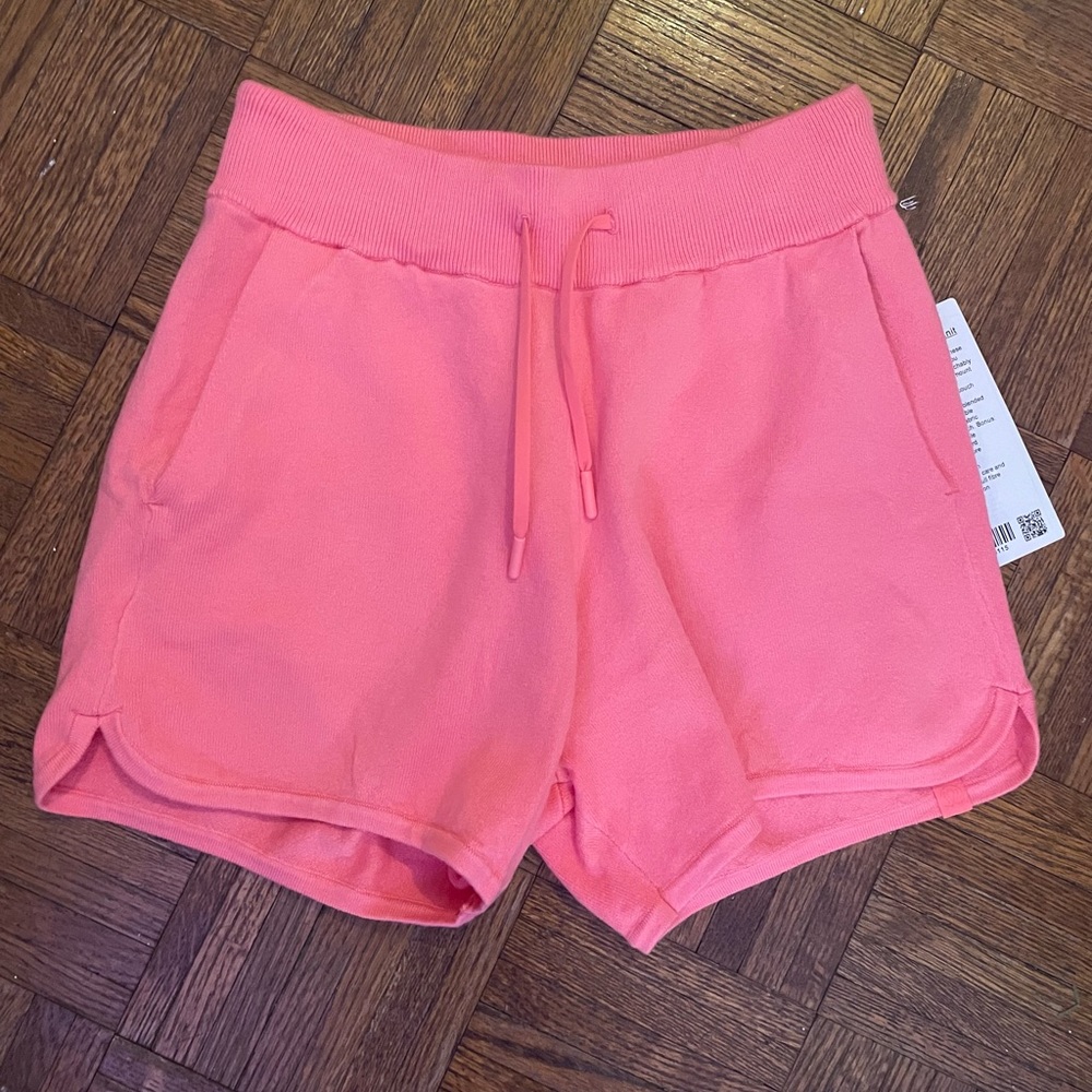 lululemon Cotton-Cashmere Knit High-Rise Short 4”
